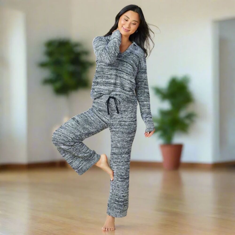 Softies Marshmallow Johnny Collar Lounge Set - XS NWT